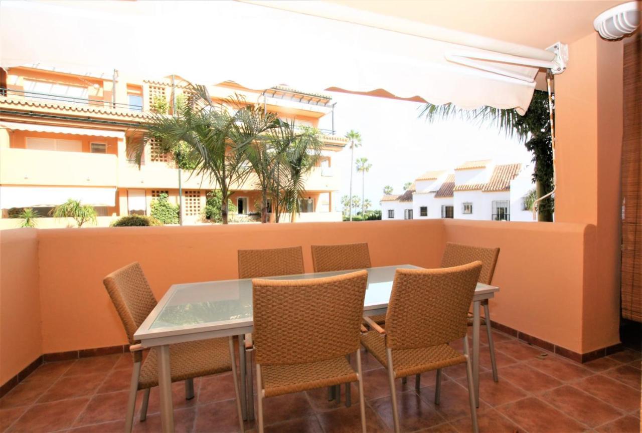 Apartamento Beachfront La Jacaranda マルベーリャ エクステリア 写真