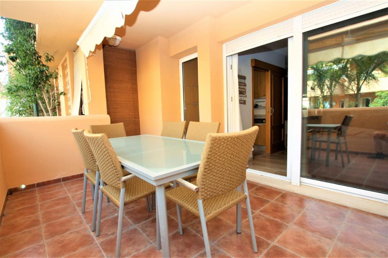 Apartamento Beachfront La Jacaranda マルベーリャ エクステリア 写真