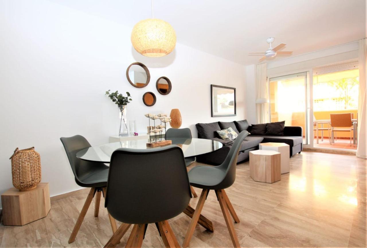 Apartamento Beachfront La Jacaranda マルベーリャ エクステリア 写真