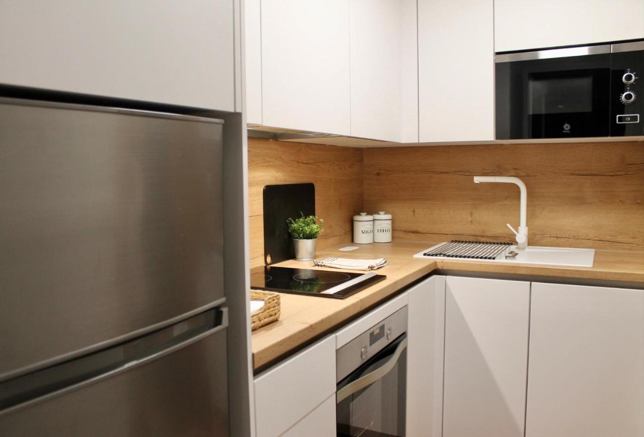 Apartamento Beachfront La Jacaranda マルベーリャ エクステリア 写真