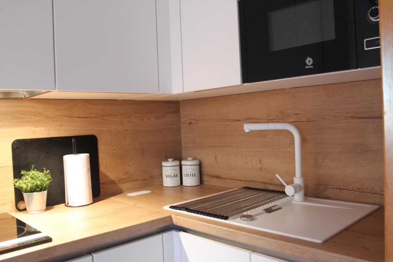 Apartamento Beachfront La Jacaranda マルベーリャ エクステリア 写真