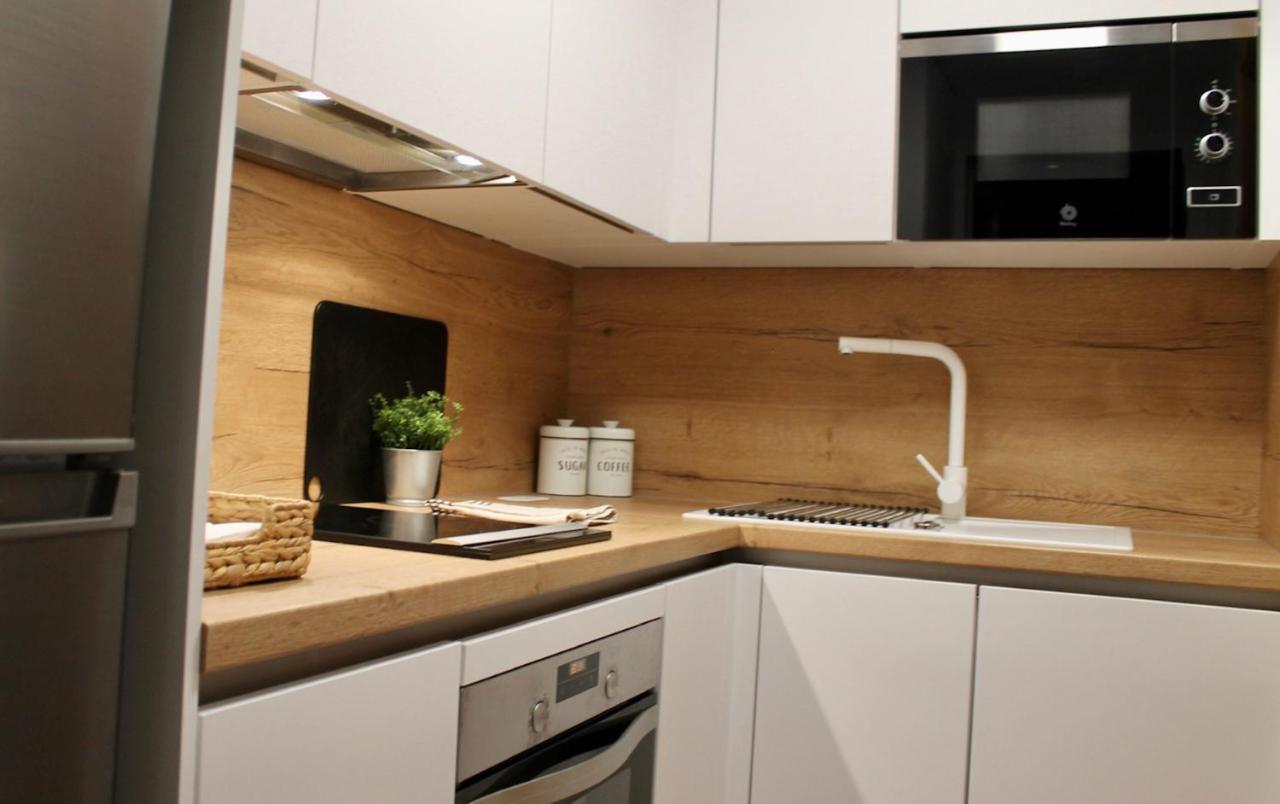 Apartamento Beachfront La Jacaranda マルベーリャ エクステリア 写真